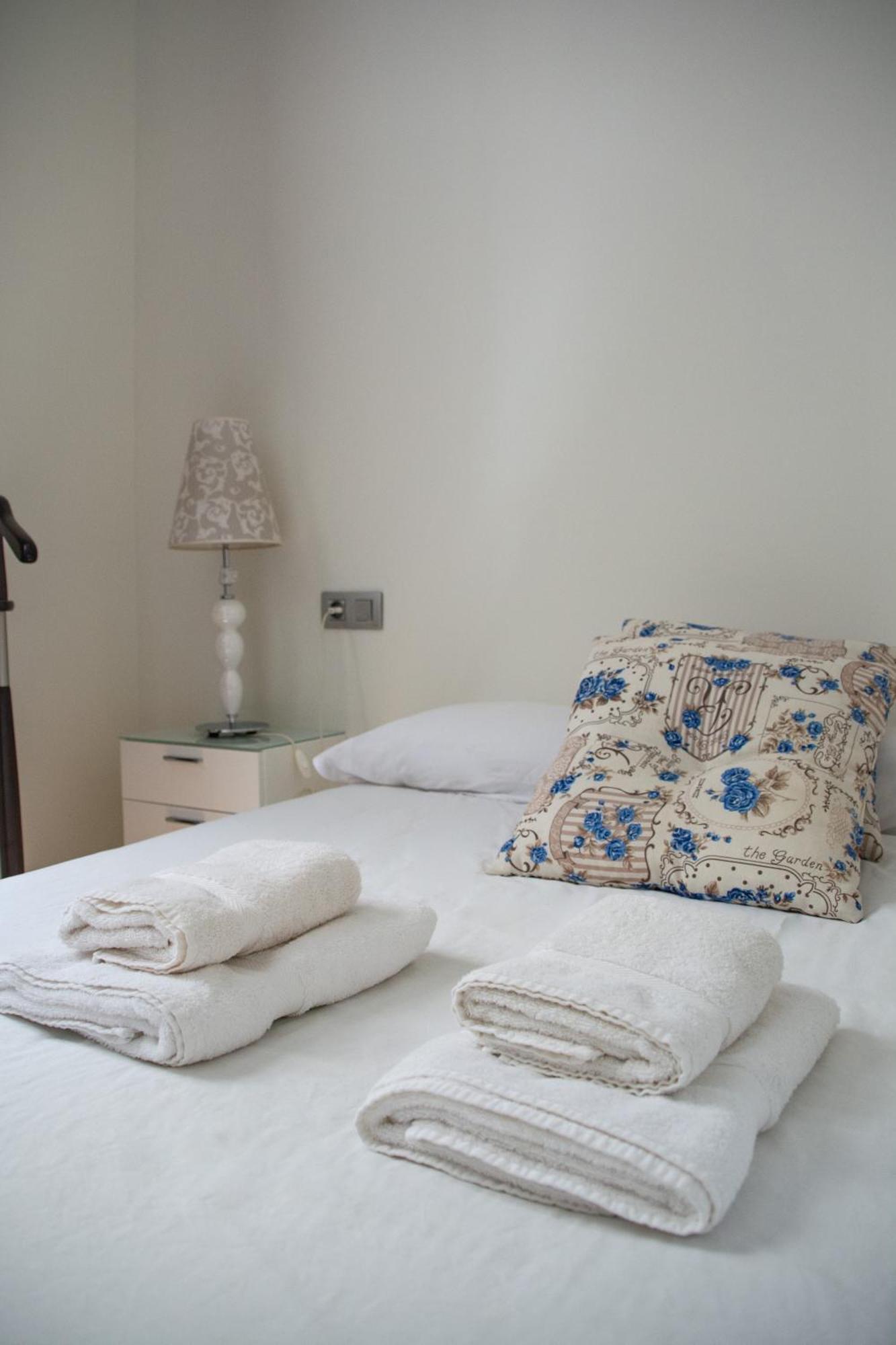 Apartamento Spinola Home Seville Ngoại thất bức ảnh